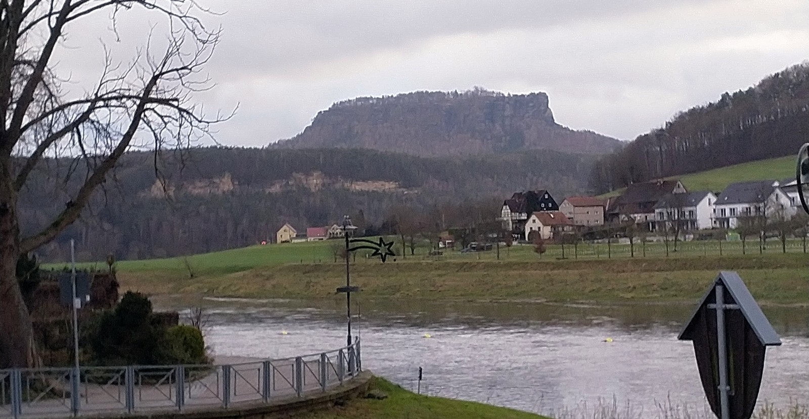 Blick zum Lilienstein